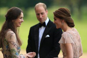 KING'S LYNN, ENGLAND - JUNE 22:  HRH Prince William and Catherine, Duchess of Cambridge are greeted by Rose Cholmondeley, the Marchioness of Cholmondeley as they attend a gala dinner in support of East Anglia's Children's Hospices' nook appeal at Houghton Hall on June 22, 2016 in King's Lynn, England. (Photo by Stephen Pond/Getty Images)