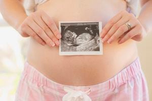 La salud del bebé en el vientre es uno de los temas que preocupa a las personas gestantes.