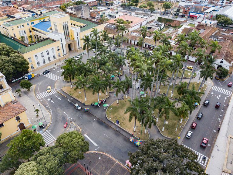 El próximo viernes 15 de septiembre en Bucaramanga, el Pico y Placa regirá nuevamente. Aquí se desglosa cómo los automovilistas deben ajustar sus planes.
