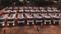 Los carrotanques están parqueados en La Guajira.
