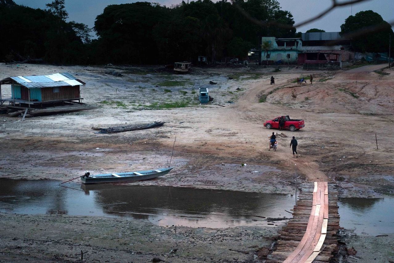 Lucha por falta de agua al borde de la selva amazónica en el estado brasileño de Pará