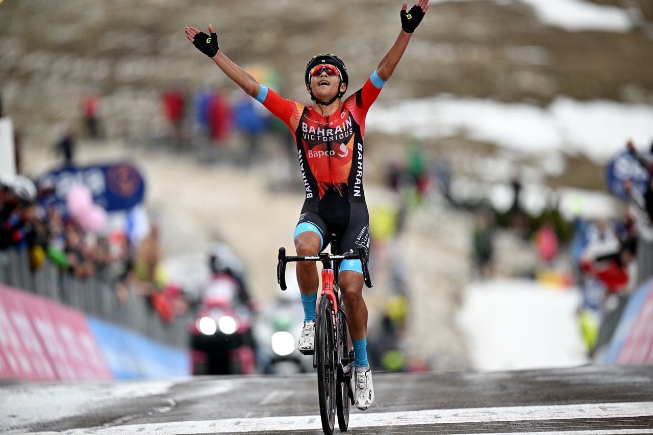 TRE CIME DI LAVAREDO, ITALY - MAY 26: Santiago Buitrago of Colombia and Team Bahrain - Victorious celebrates at finish line as stage winner during the 106th Giro d'Italia 2023, Stage 19 a 183km stage from Longarone to Tre Cime di Lavaredo 2307m / #UCIWT / on May 26, 2023 in Tre Cime di Lavaredo, Italy. (Photo by Stuart Franklin/Getty Images,)