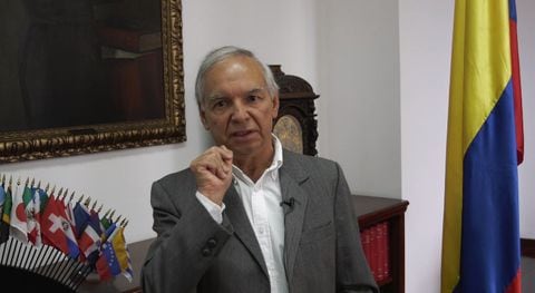 Gustavo Petro.