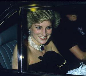 Princess Diana at Worshipfull Company of Fanmakers  Banquet, Mansion House December 1985 at the Various in Various, United Kingdom. (Photo by Tom Wargacki/WireImage)