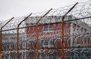 La cárcel de Nueva York de Rikersha tenido múltiples polémicas en el último año.  (AP Photo/Bebeto Matthews, File)