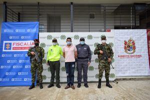 Capturan a alias Cachetes y otros presuntos disidentes de las Farc en Caquetá.