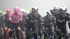 Nairo Quintana en el pelotón de la etapa 16 del Giro de Italia.