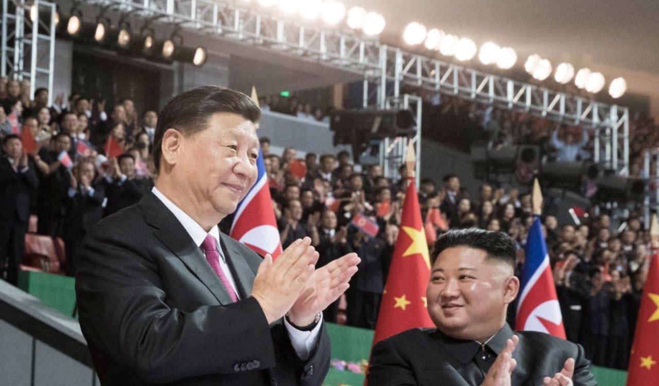 El líder de Corea del Norte, Kim Jong - un, y el presidente de China, Xi Jinping se reunieron en 2019