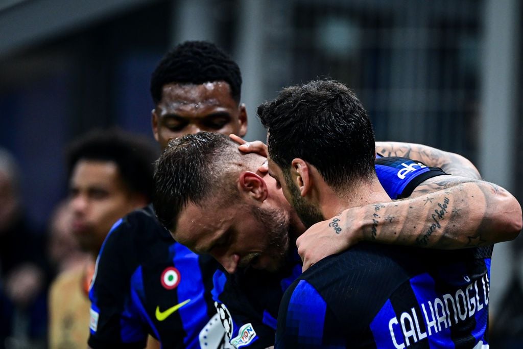 MILAN, ITALY - FEBRUARY 20: Marko Arnautovic of Inter Milan celebrates after scoring a goal during the UEFA Champions League round 16 match between Inter Milan and Atletico Madrid at San Siro Stadium in Milan, Italy on February 20, 2024. (Photo by Piero Cruciatti/Anadolu via Getty Images)