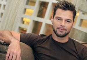 Ricky Martin denuncia venta de niños a cambio de cervezas