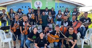 La historia detrás de la primera filarmónica indígena de Colombia