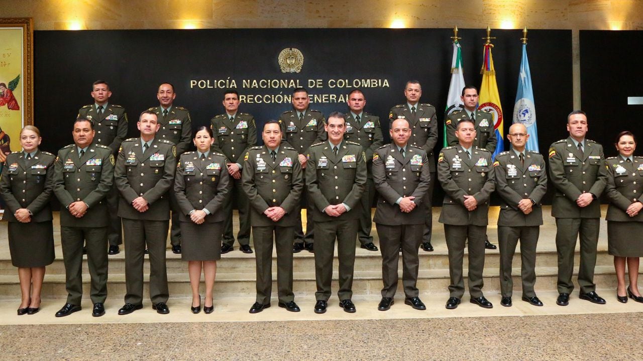 Este domingo se realizará la primera cumbre de generales de la Policía, en el Centro Social de Oficiales en Bogotá.