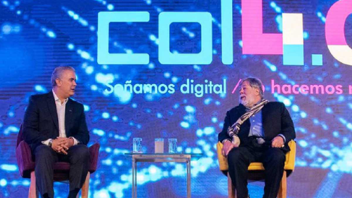 En el diálogo con el presidente Iván Duque, Steve Wozniak confirmó que el país “será el Silicon Valley de la región”. Foto: Twitter @infopresidencia.