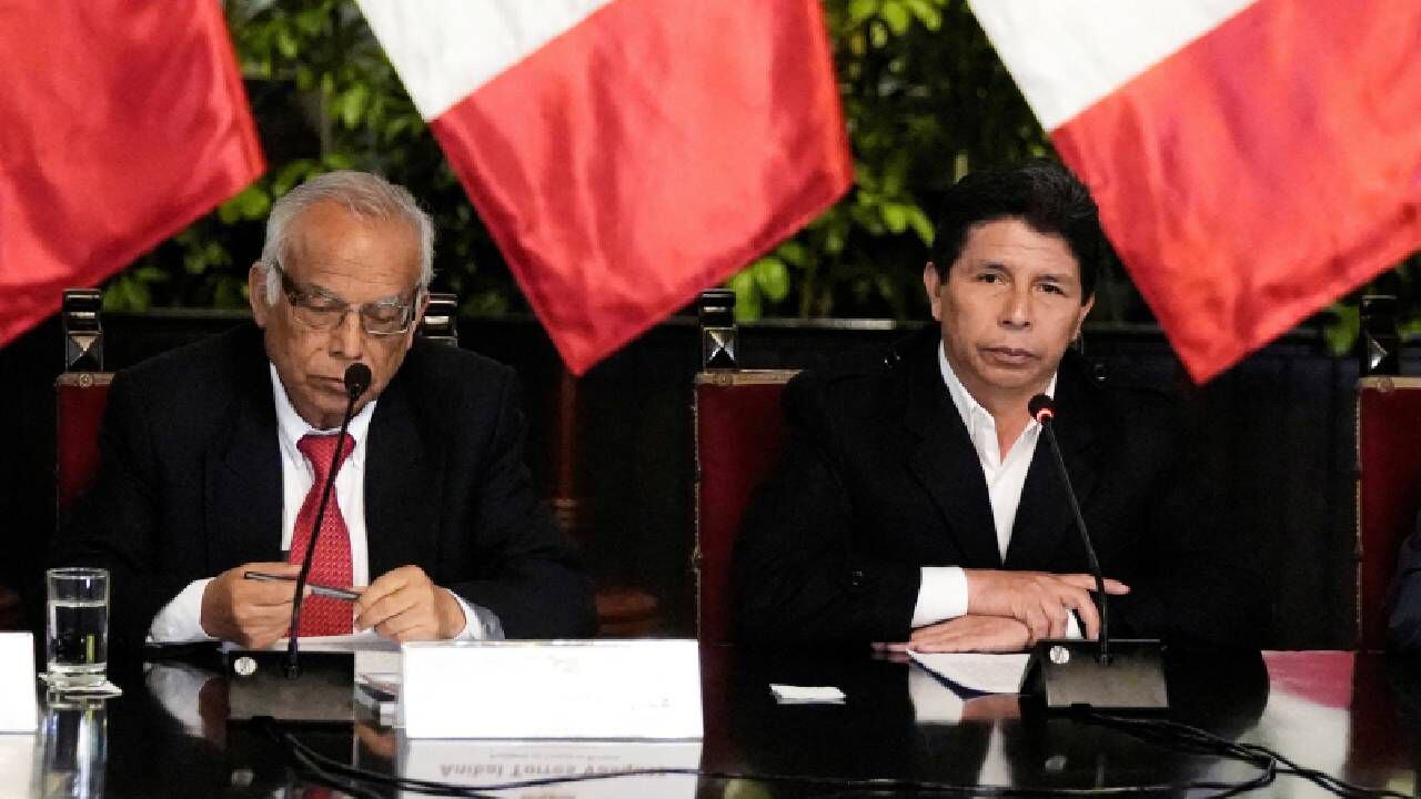 ARCHIVO: Nueva batalla legal cuando la fiscal general de Perú desafía al presidente Pedro Castillo.