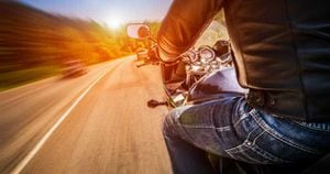 Los usuarios de motocicleta representan el 45% de los muertos y el 51% de los heridos en accidentes de tránsito en Colombia.