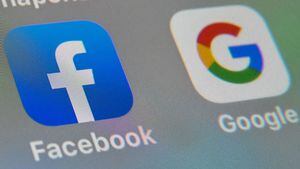 Google y Facebook deberán pagar una elevada suma de dinero en Francia.