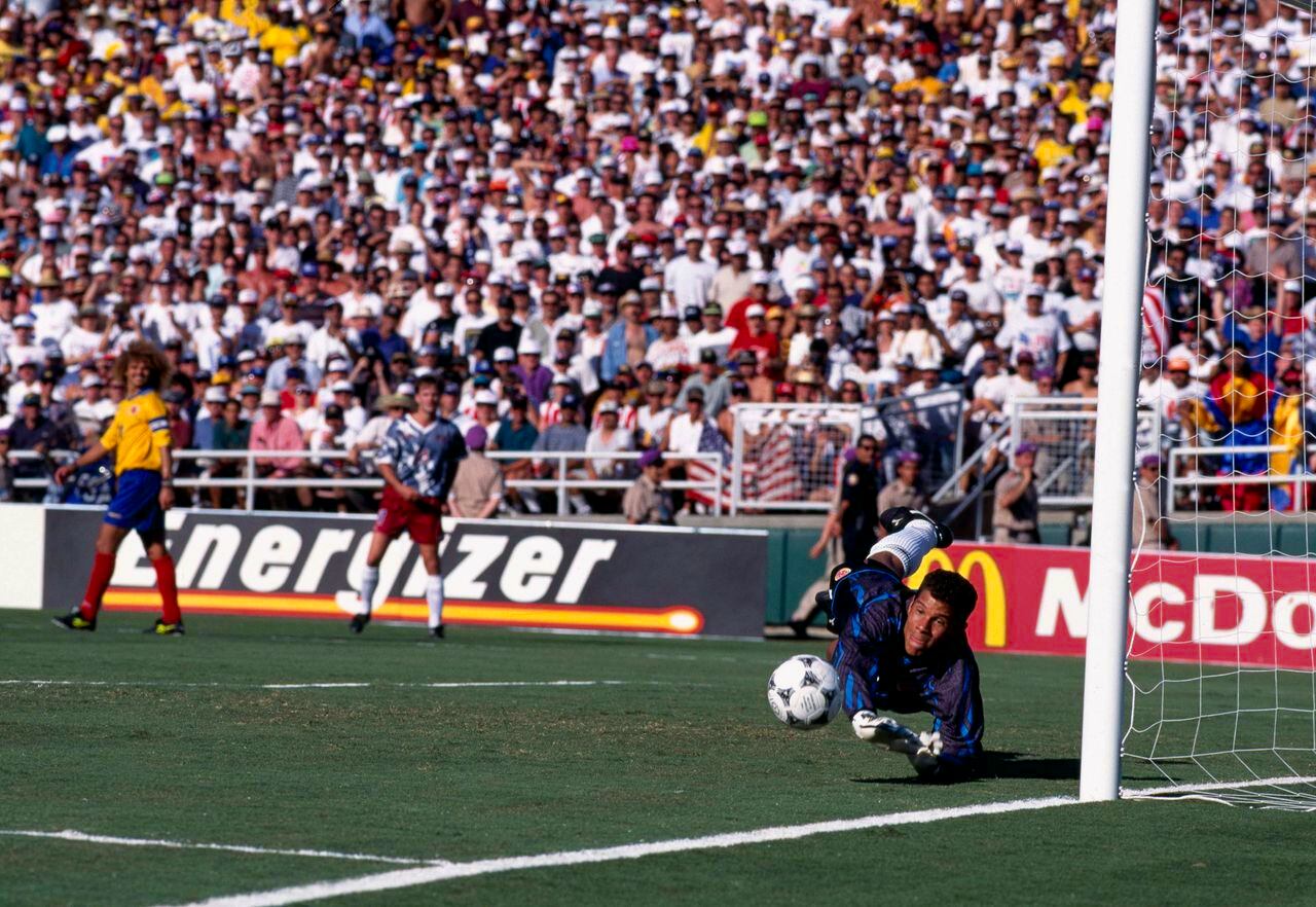 Óscar Córdoba, arquero de la Selección Colombia, el 22 de junio de 1994 en el partido contra el anfitrión, EE.UU.