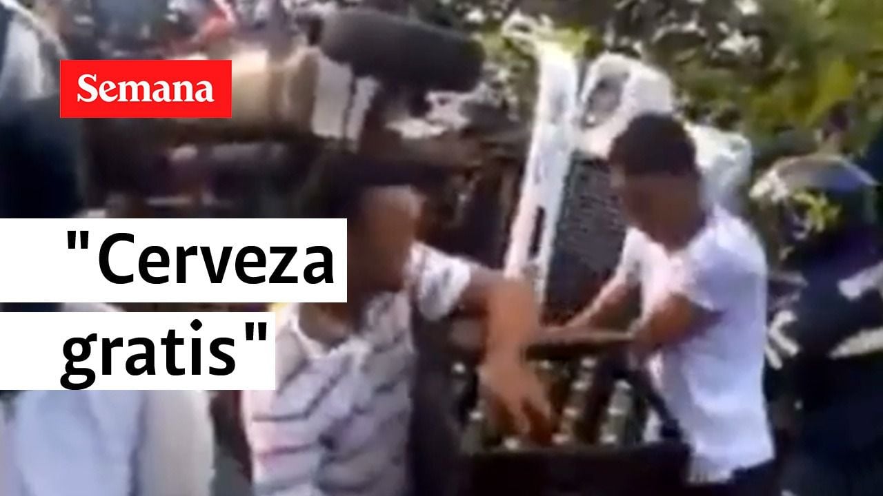 Habitantes aledaños al accidente en Zona Bananera saquearon camión de cerveza