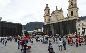 Paro nacional marchas cra 7 plaza de bolívar